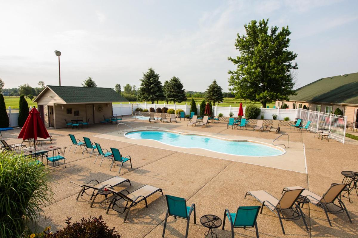 | Pine View Resort