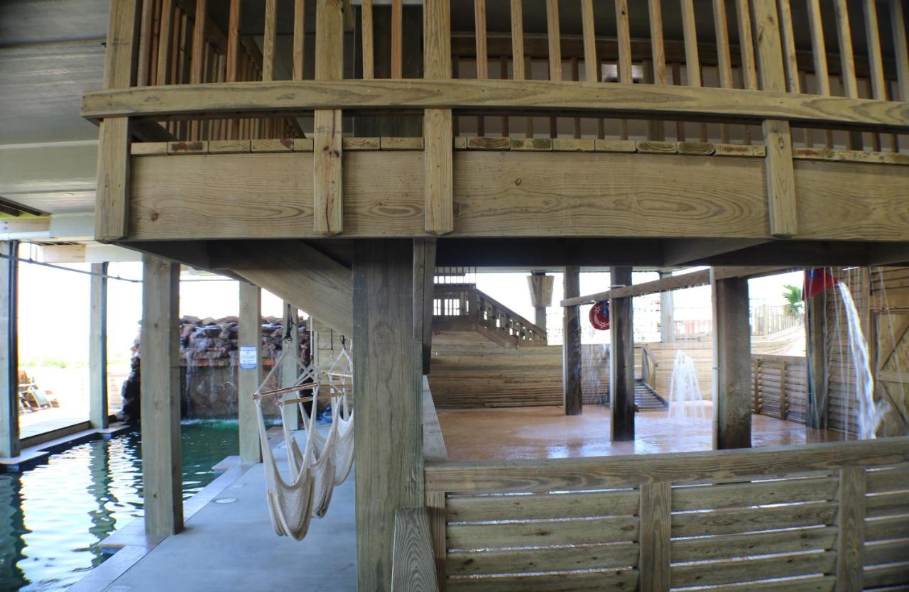 | Boardwalk Resort - Crystal Beach