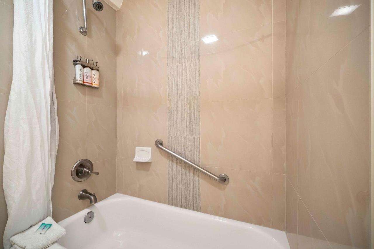 Suite with Patio at Lemon Tree Hotel & Suites Anaheim