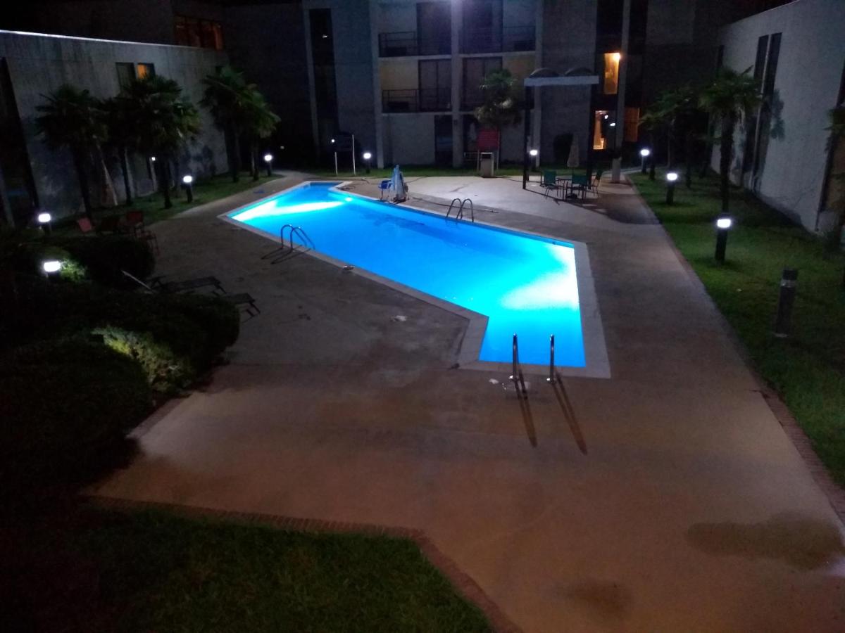  | Red Carpet Inn-Macon