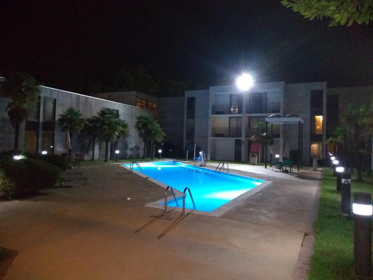  | Red Carpet Inn-Macon