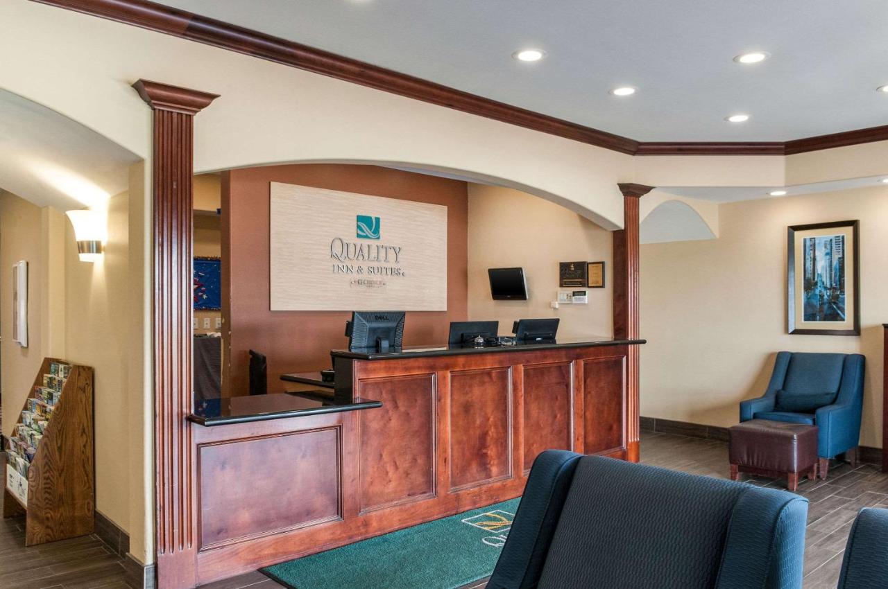 | Quality Inn & Suites