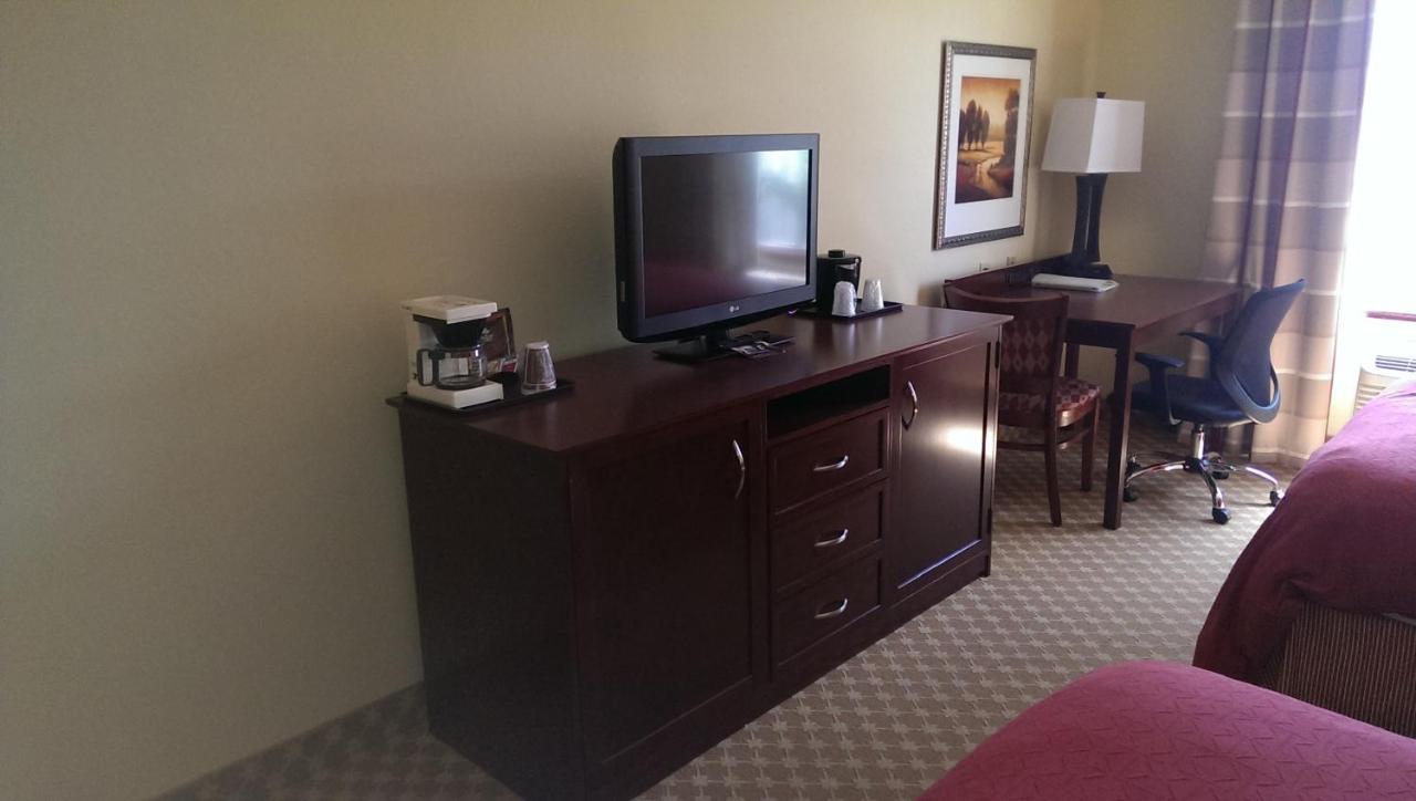 Queen Room with Two Queen Beds at Country Inn & Suites by Radisson, Tulsa, OK