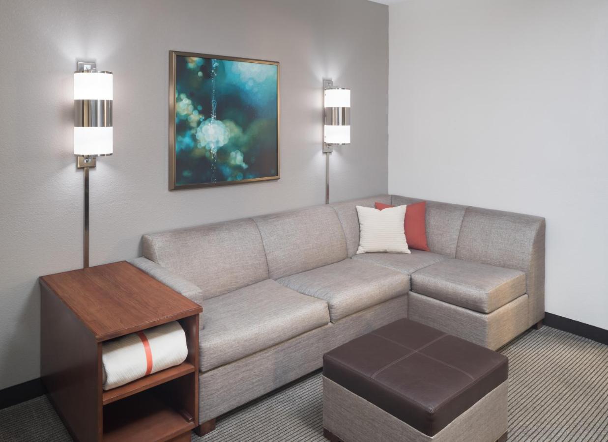Deluxe Queen Room with Two Queen Beds and Sofa Bed - High Floor at Hyatt Place Jacksonville Airport