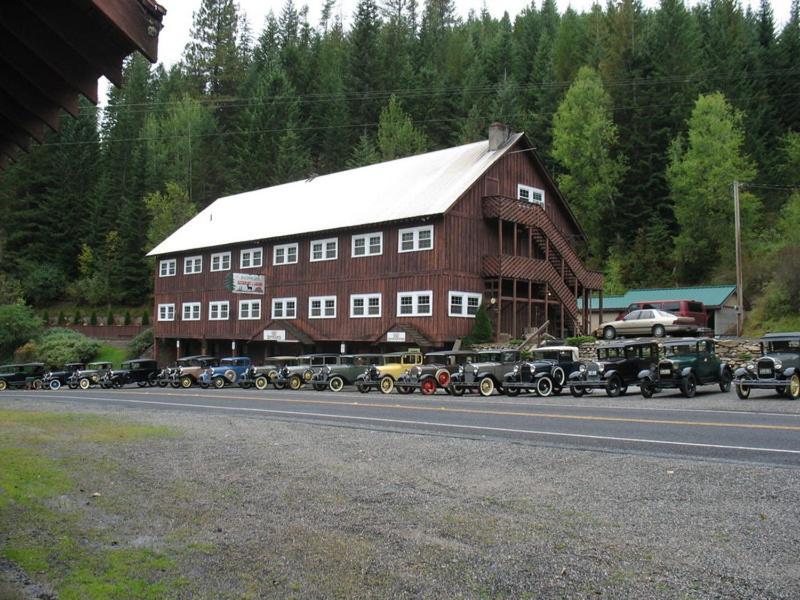 | Bear Creek Lodge