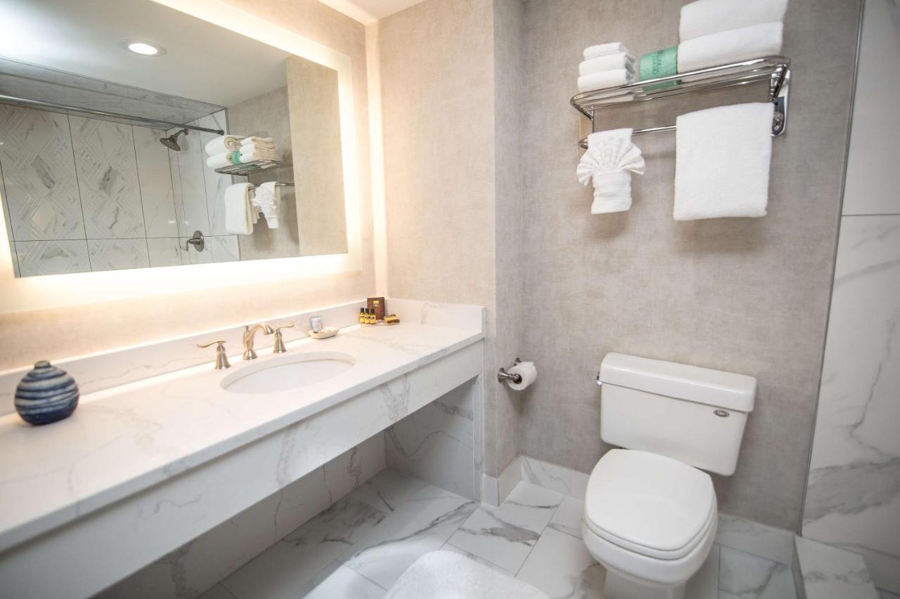 | Best Western Plus Fairfield Executive Inn