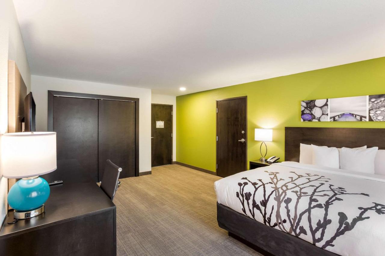 King Room - Non-Smoking at Sleep Inn Logan Ohio-Hocking Hills