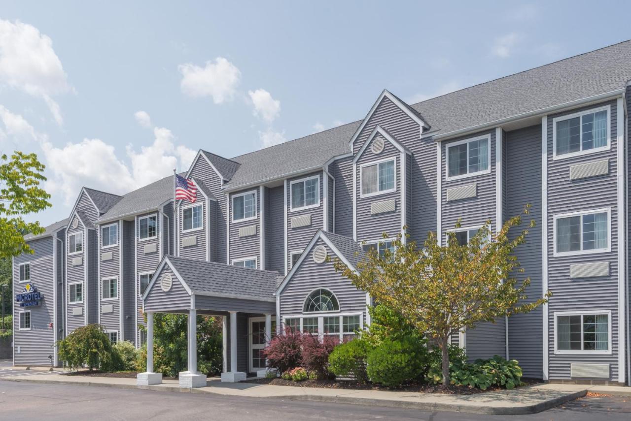 | Microtel Inn & Suites by Wyndham Uncasville