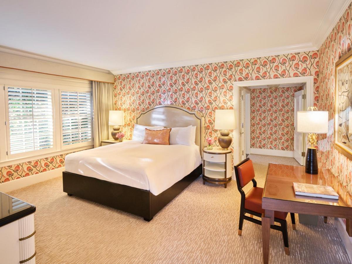 Bungalow King Room at The Beverly Hills Hotel