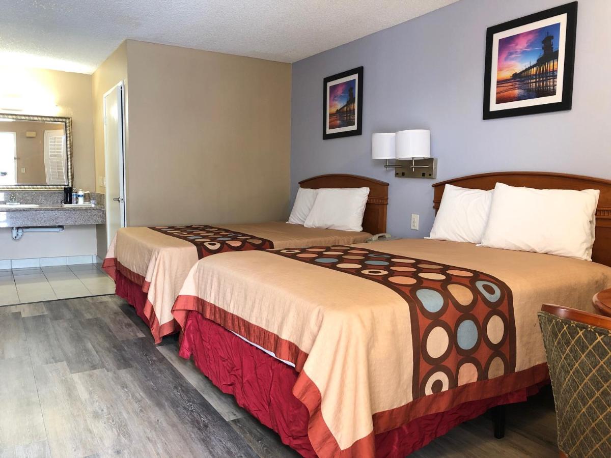 | Orange Tustin Inn in Orange