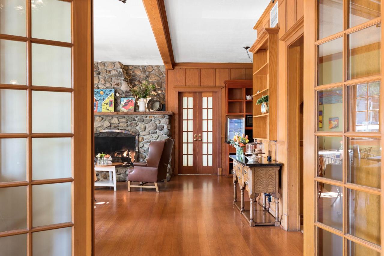 | La Conner Country Inn