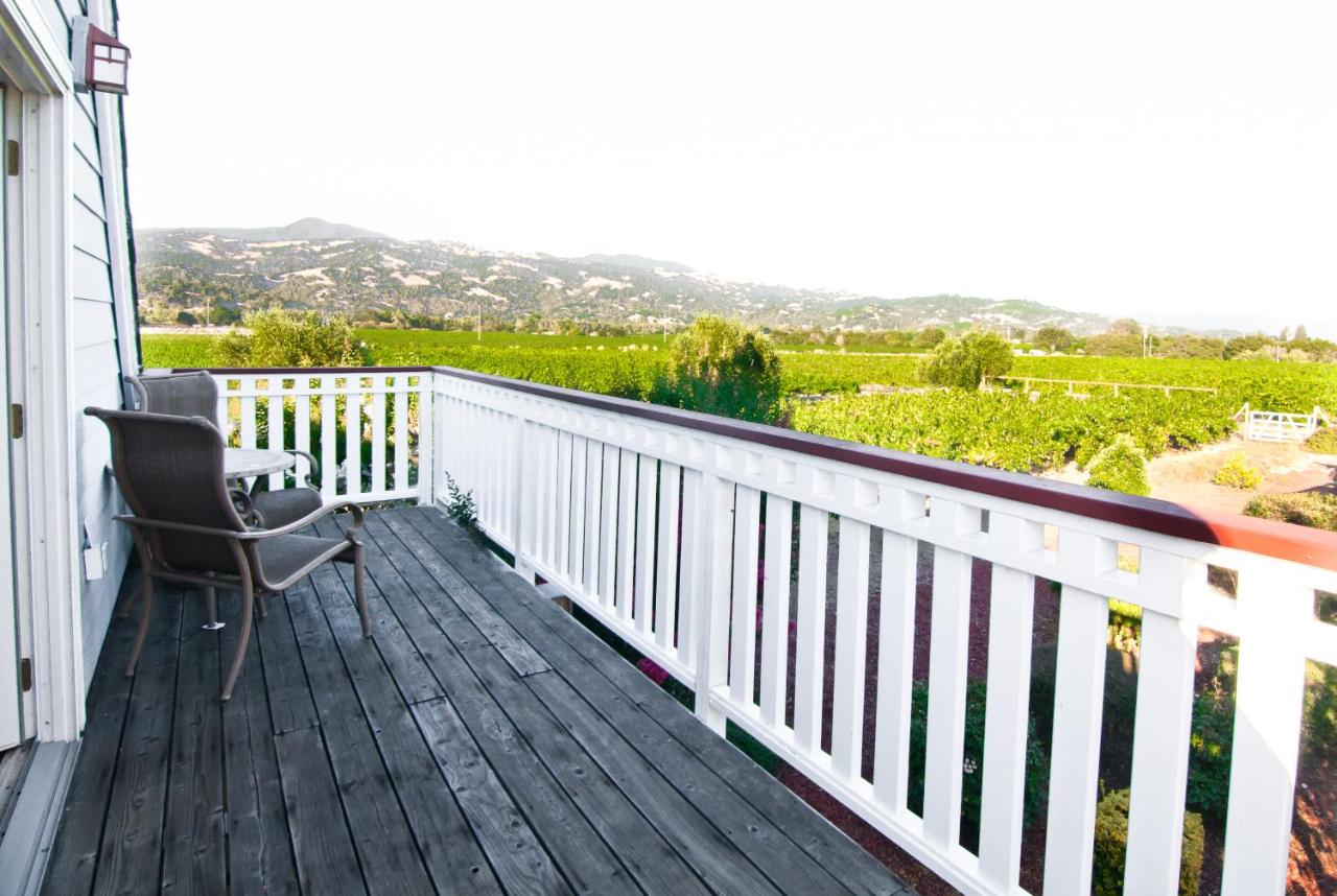  | Geyserville Inn