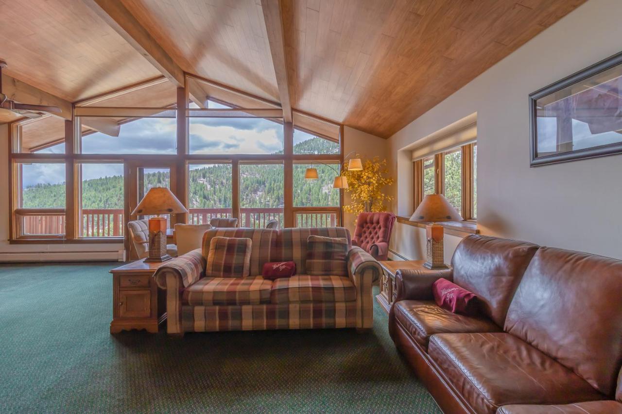 Deluxe Two-Bedroom House at Wildwood Inn