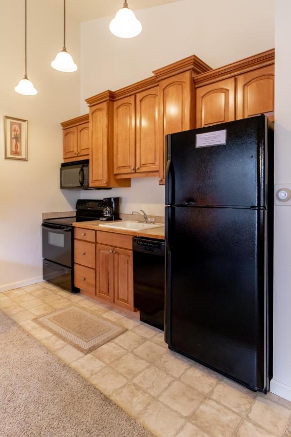Condo Suite at Wildwood Inn