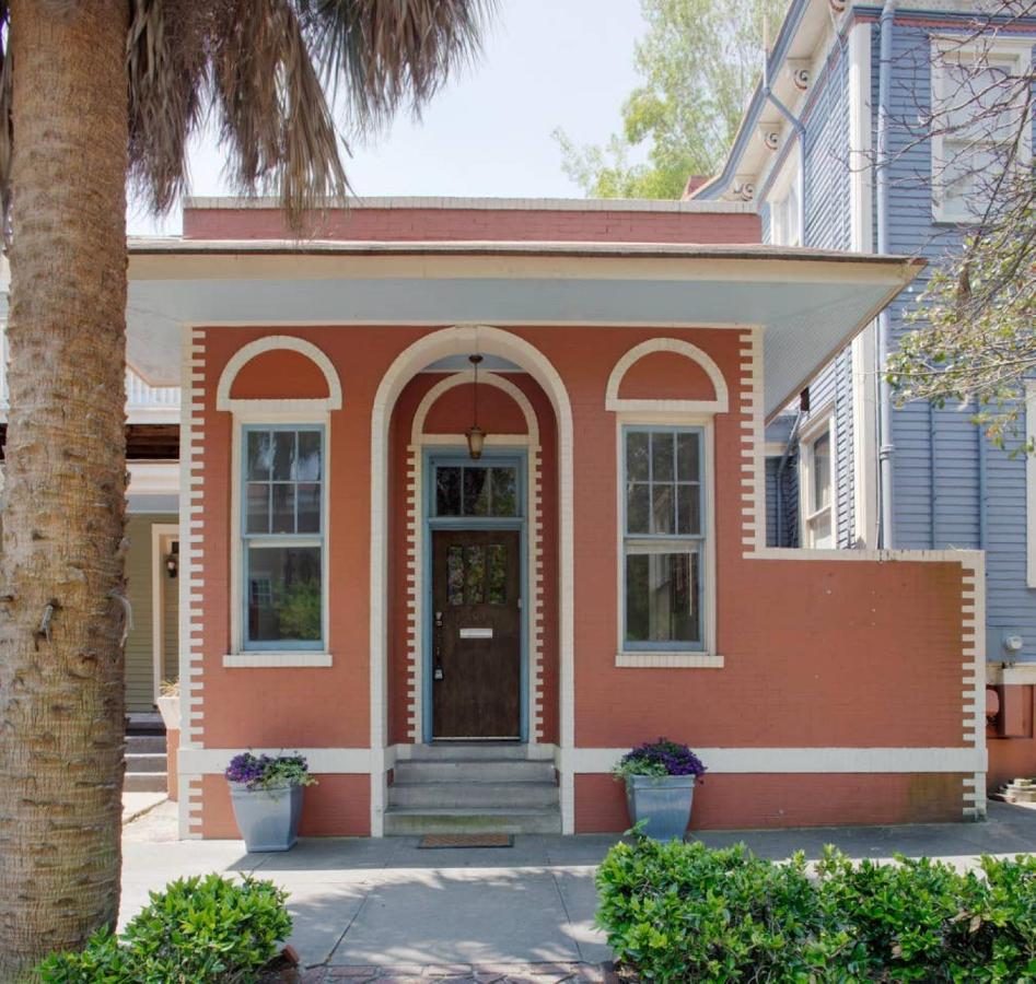 | 101 E Waldburg - Cozy Cottage just off of Forsyth Park