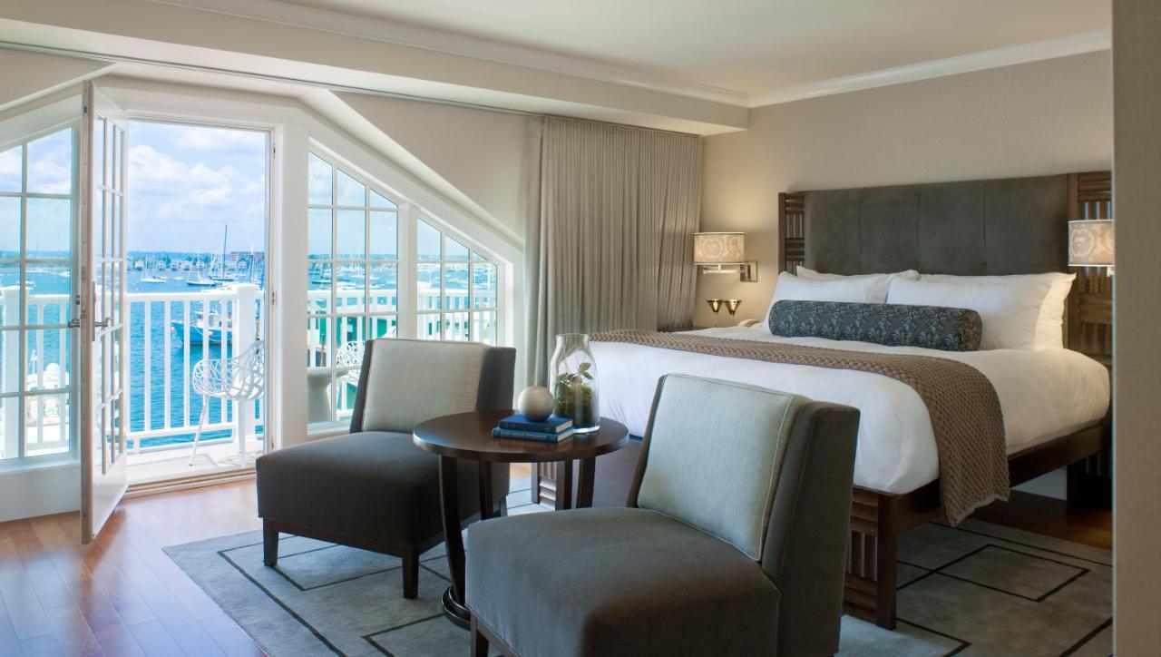 Suite with Harbour View at Forty 1 North