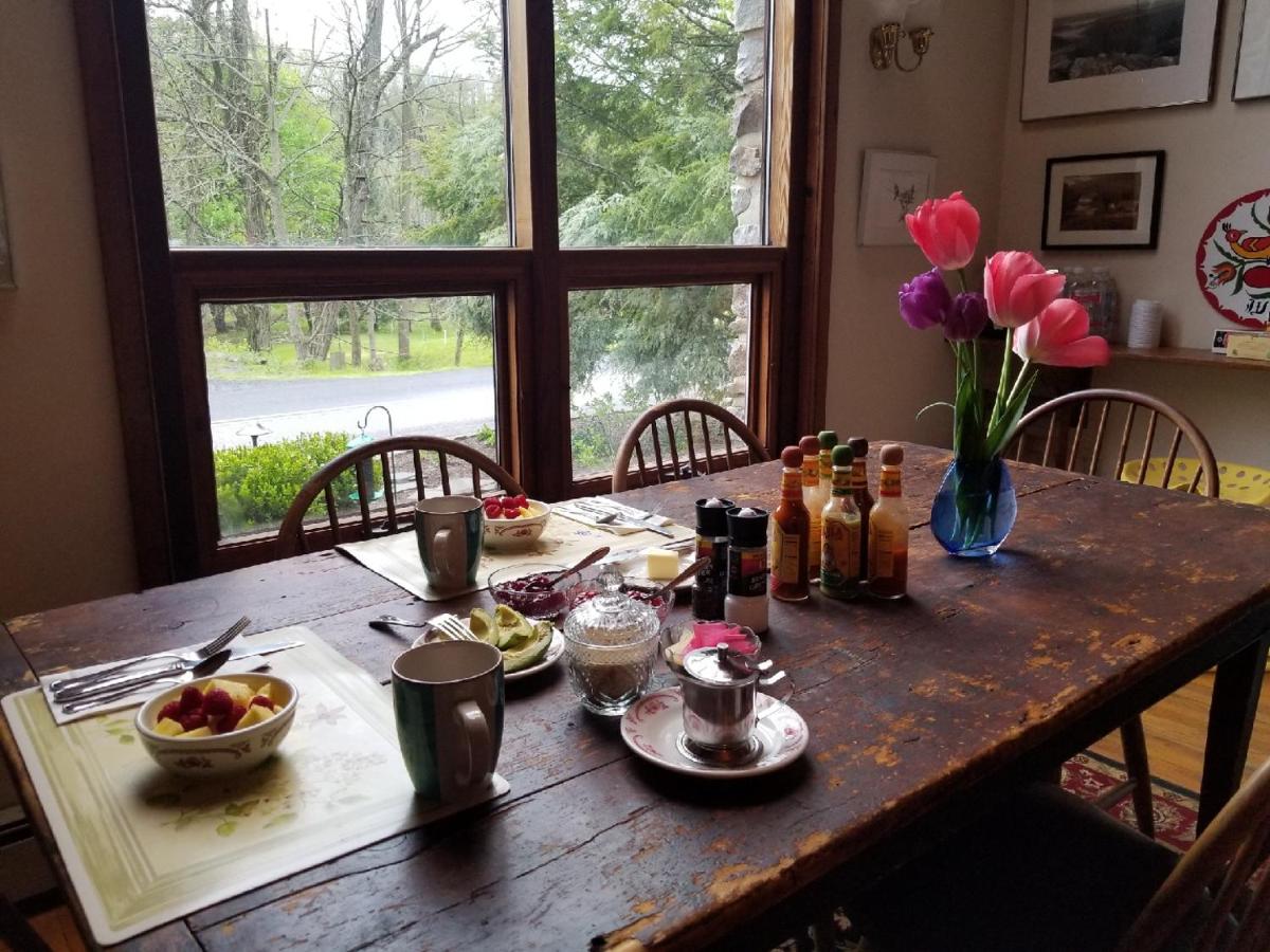 | Hawk Mountain Bed & Breakfast