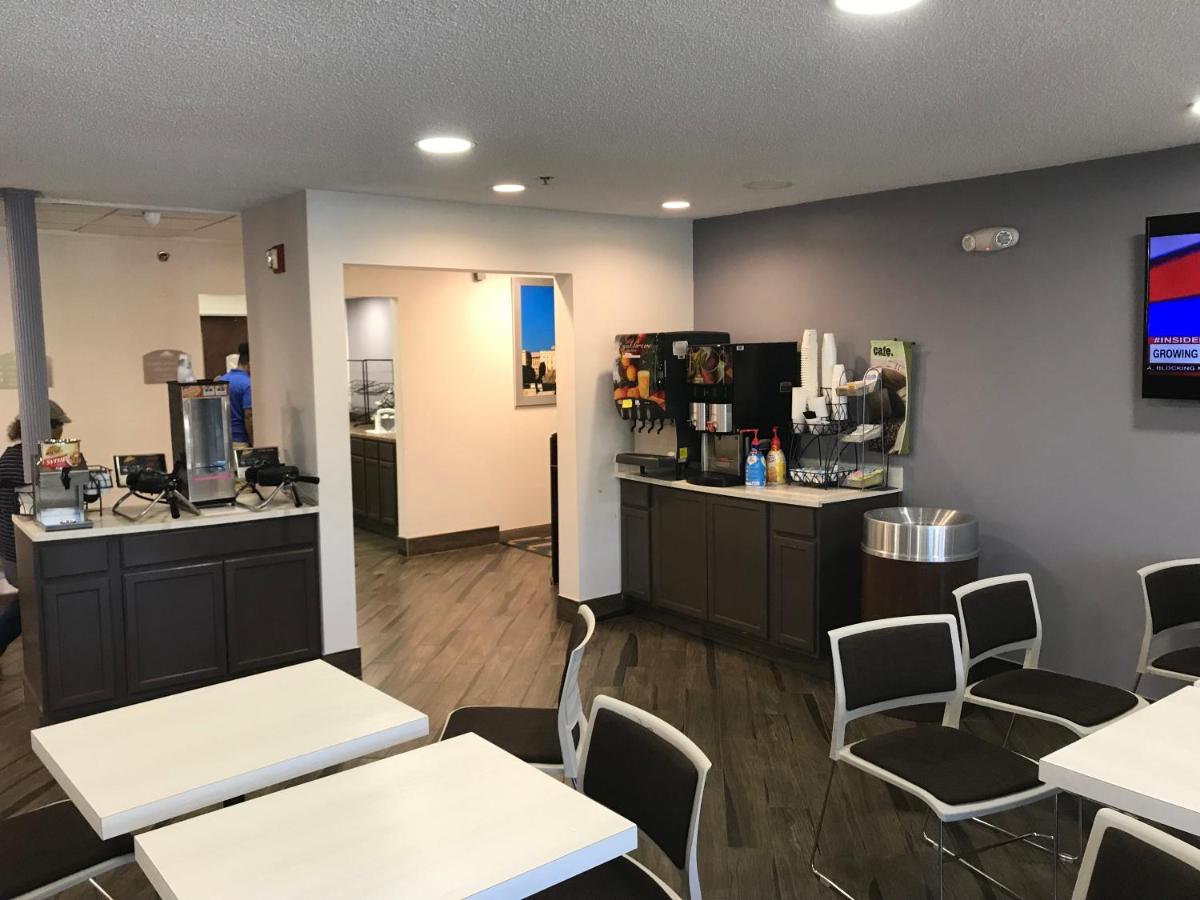 | Microtel Inn Suite by Wyndham BWI Airport
