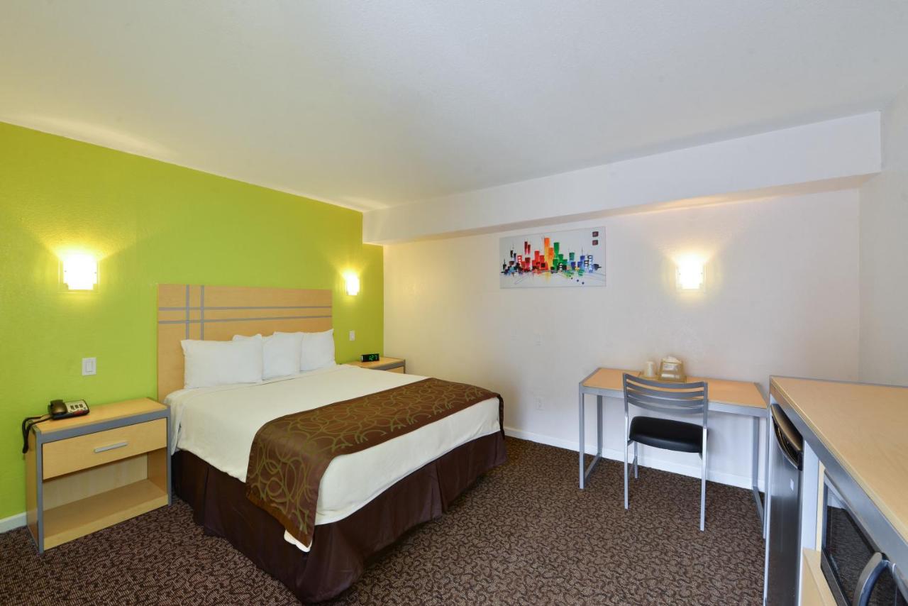 | Inn At Jericho