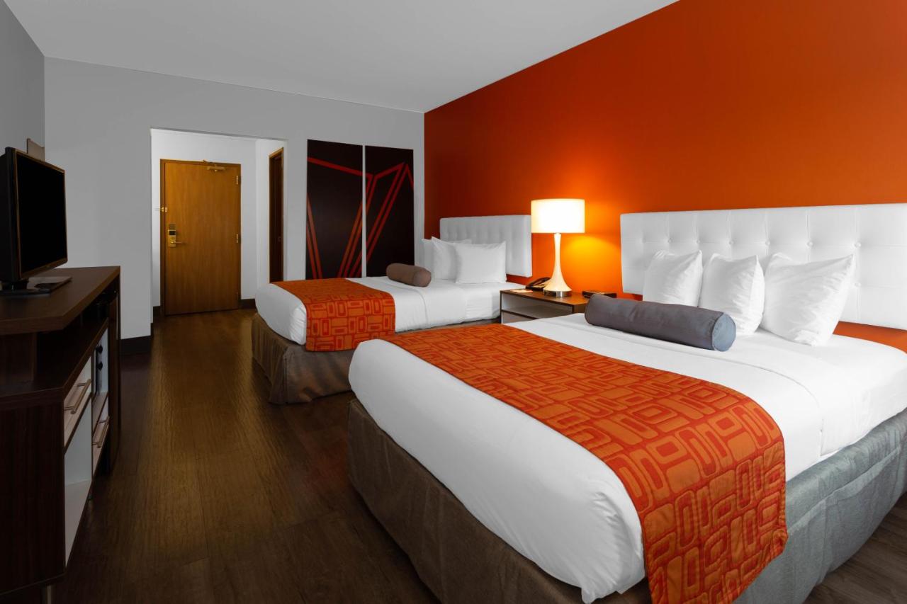 Double Room with Two Double Beds - Non-Smoking at Howard Johnson by Wyndham Waukegan Great Lakes