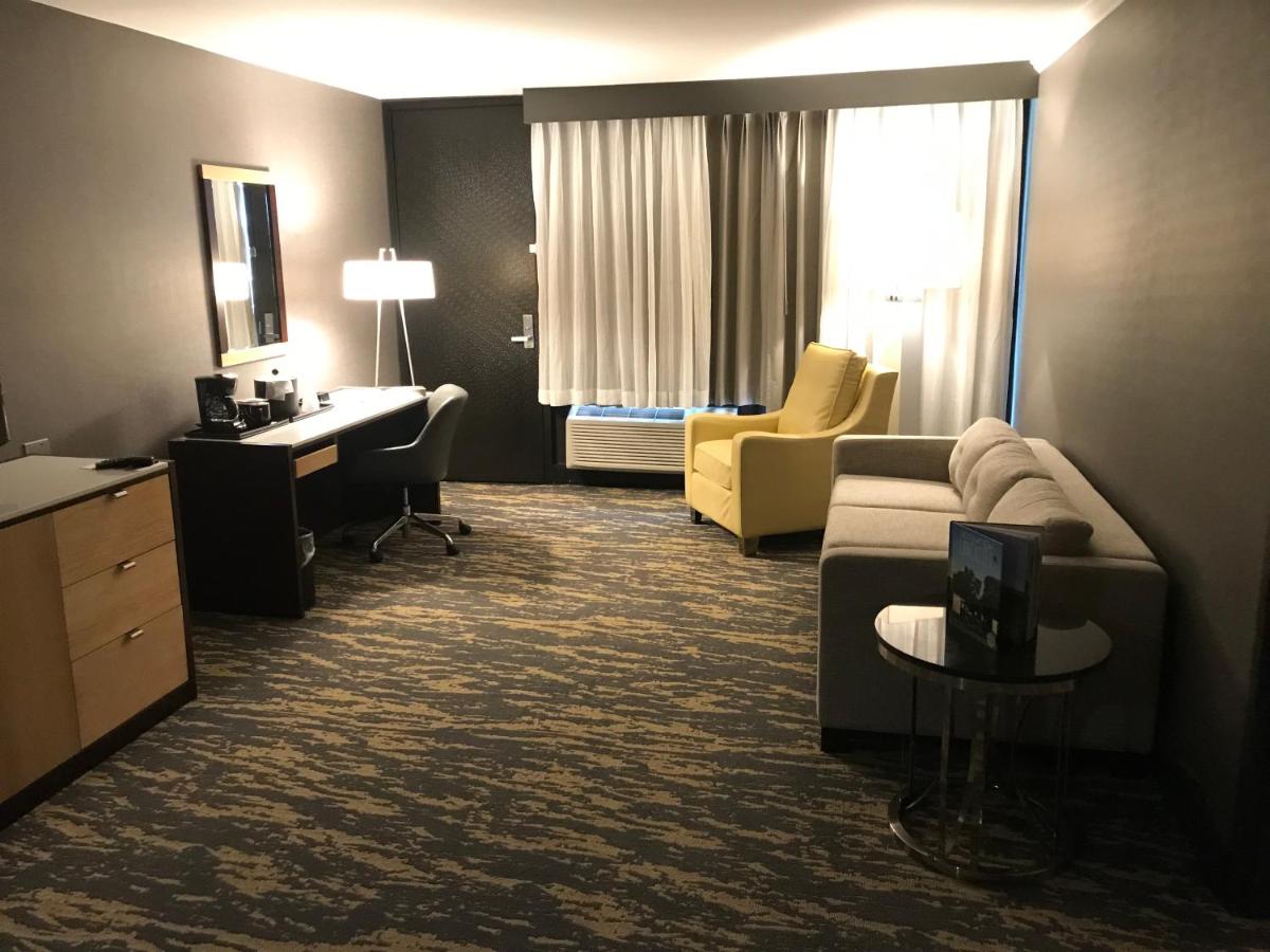 2 Queen Beds, One Bedroom Pool View Suite, Non-Smoking at Wyndham Lancaster Resort & Convention Center