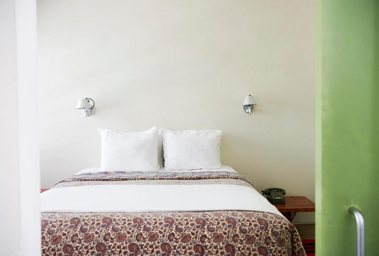 Queen Studio at Hotel San Jose