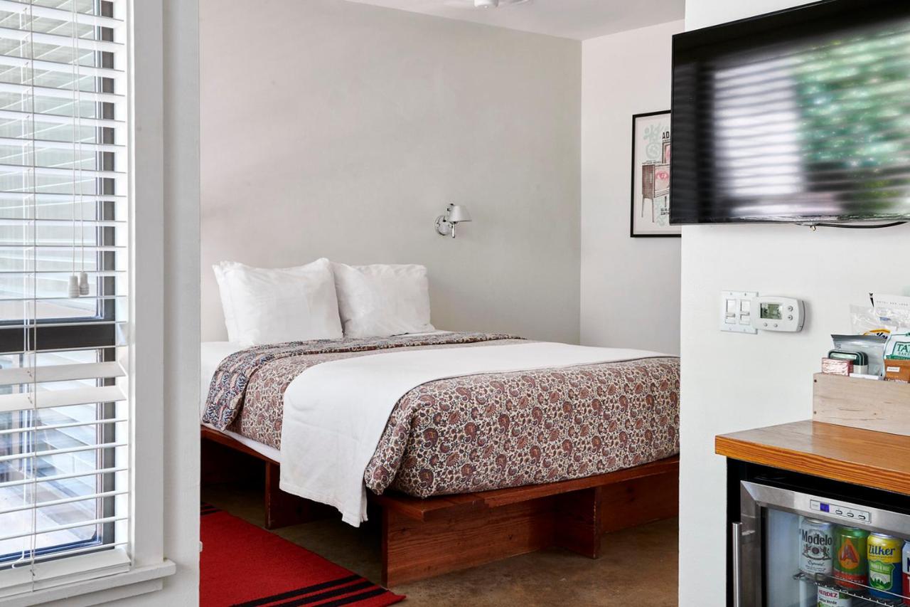 Queen Studio at Hotel San Jose