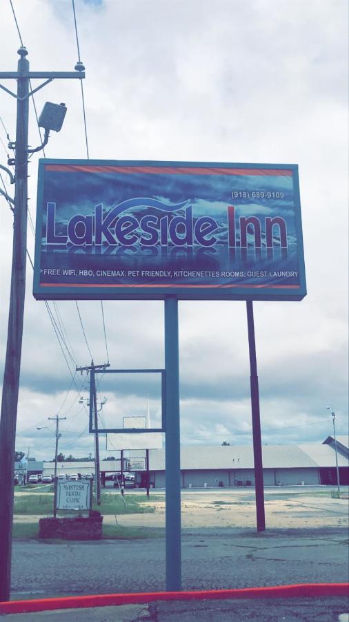  | Lakeside inn