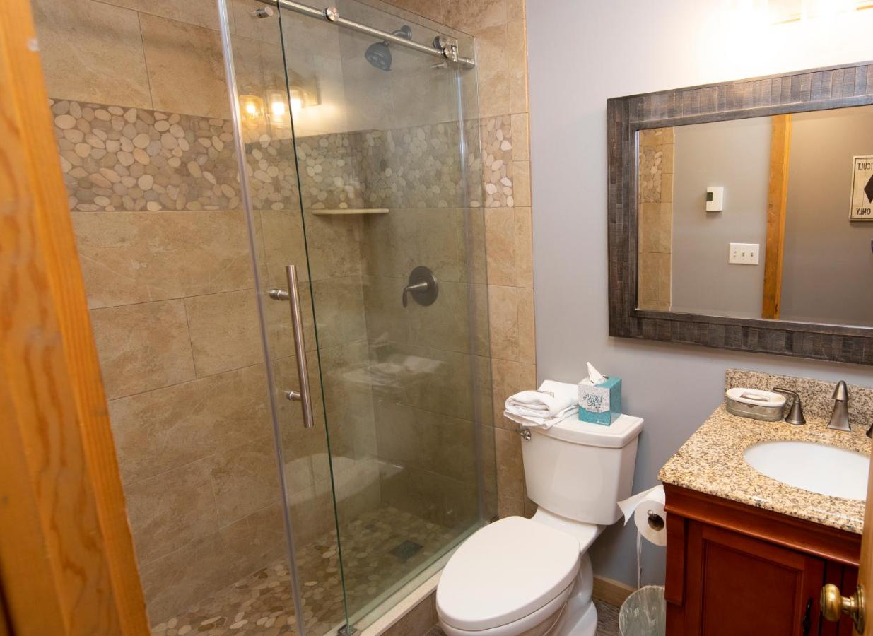 | Okemo Mountain Lodging