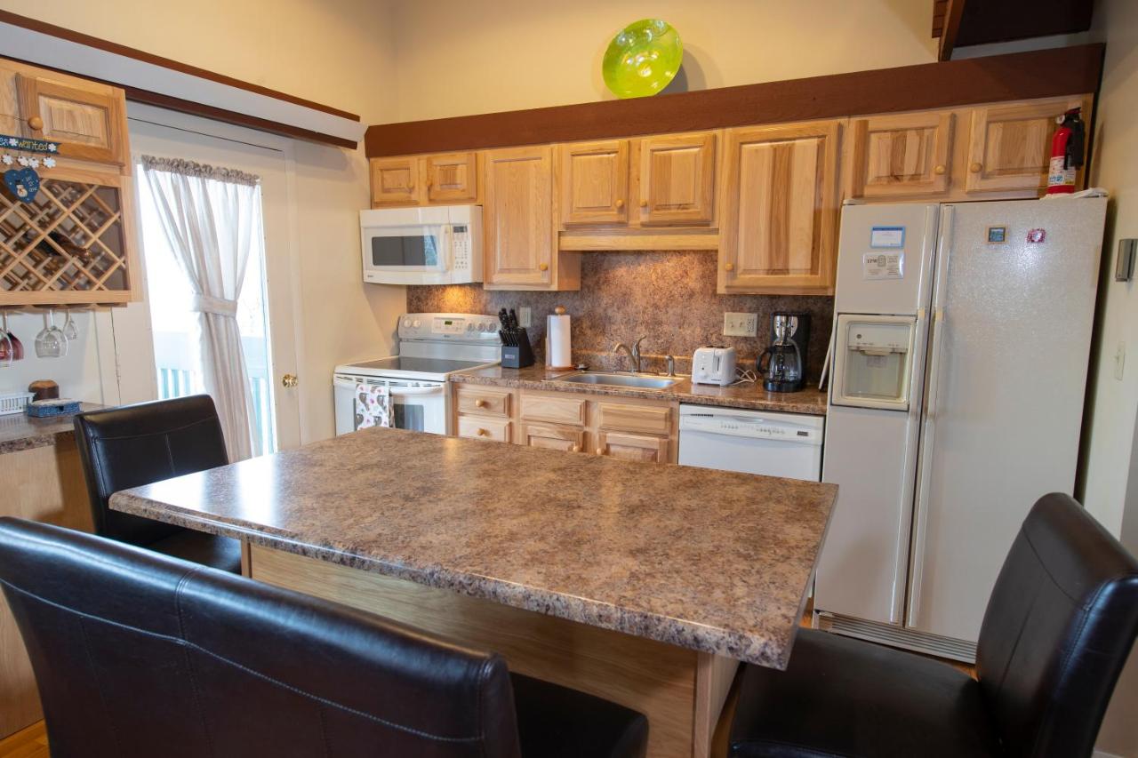 | Okemo Mountain Lodging