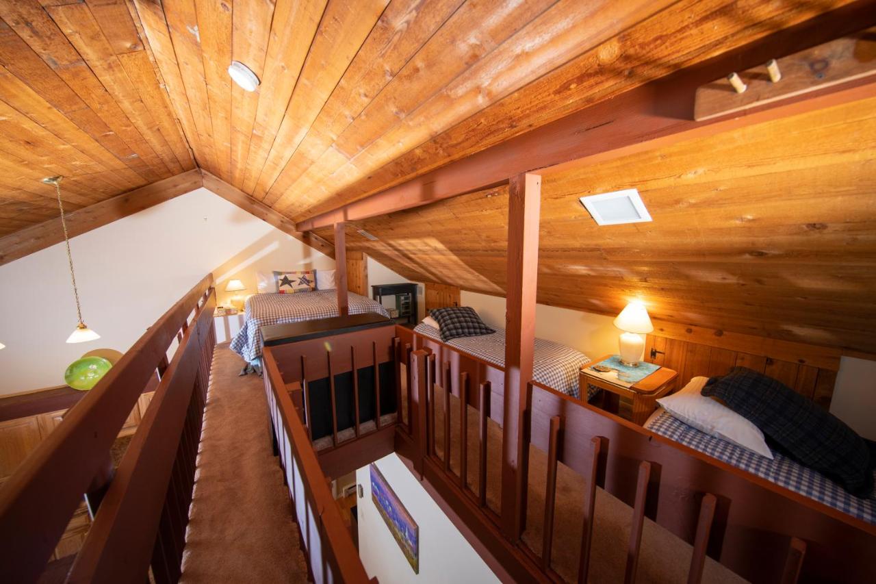 | Okemo Mountain Lodging