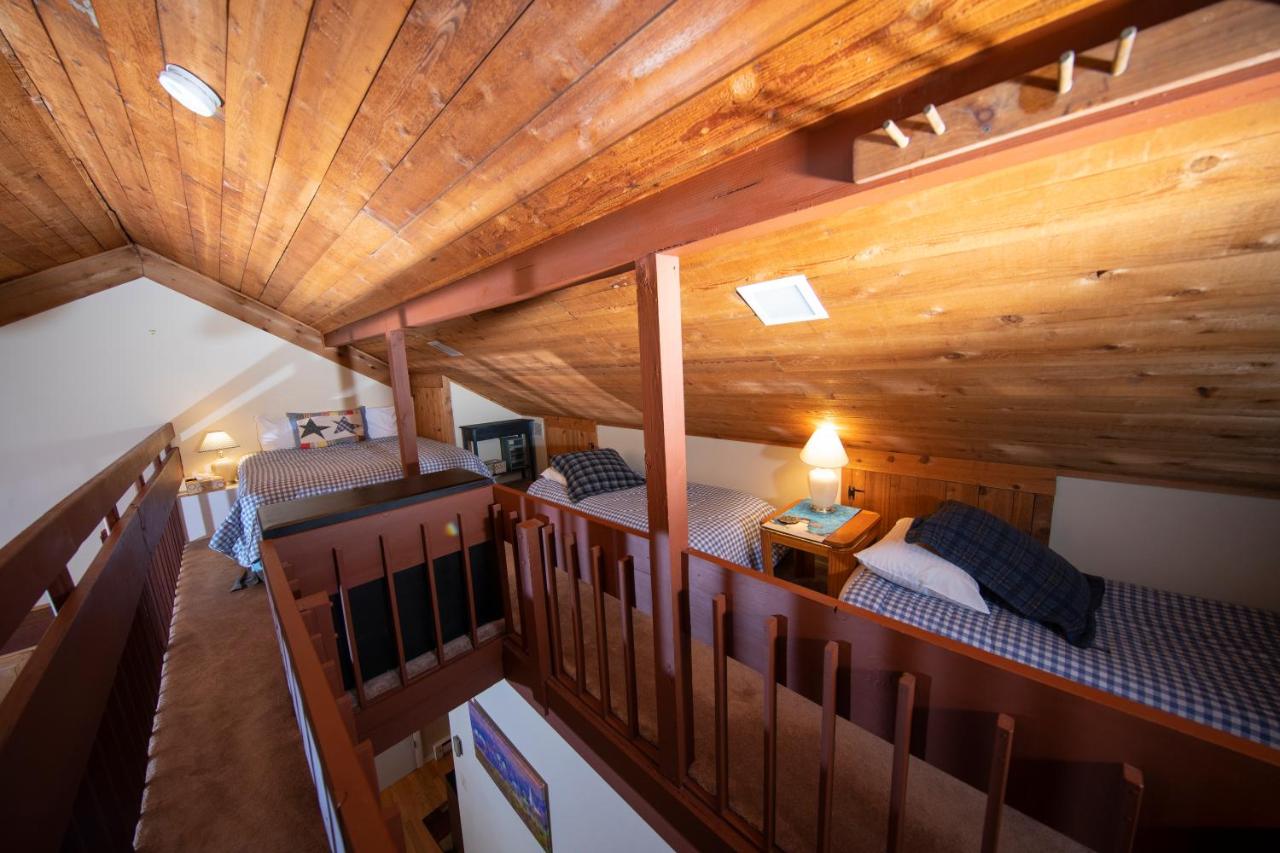 | Okemo Mountain Lodging
