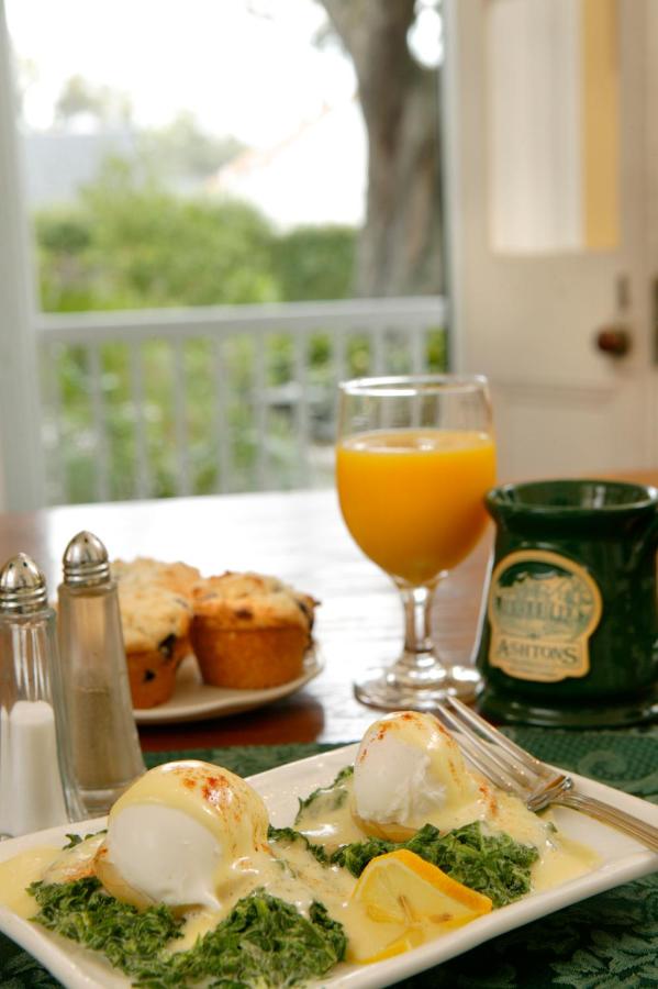 | Ashton's Bed and Breakfast