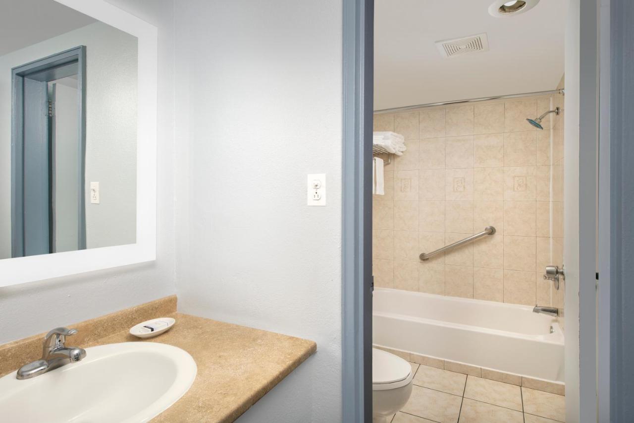 | Ivy City Hotel