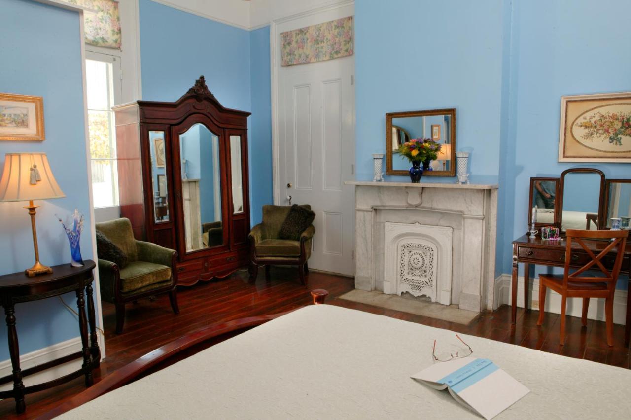 | Ashton's Bed and Breakfast