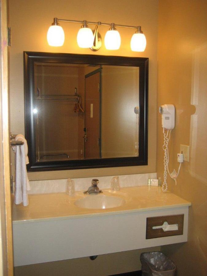 | Pine View Resort