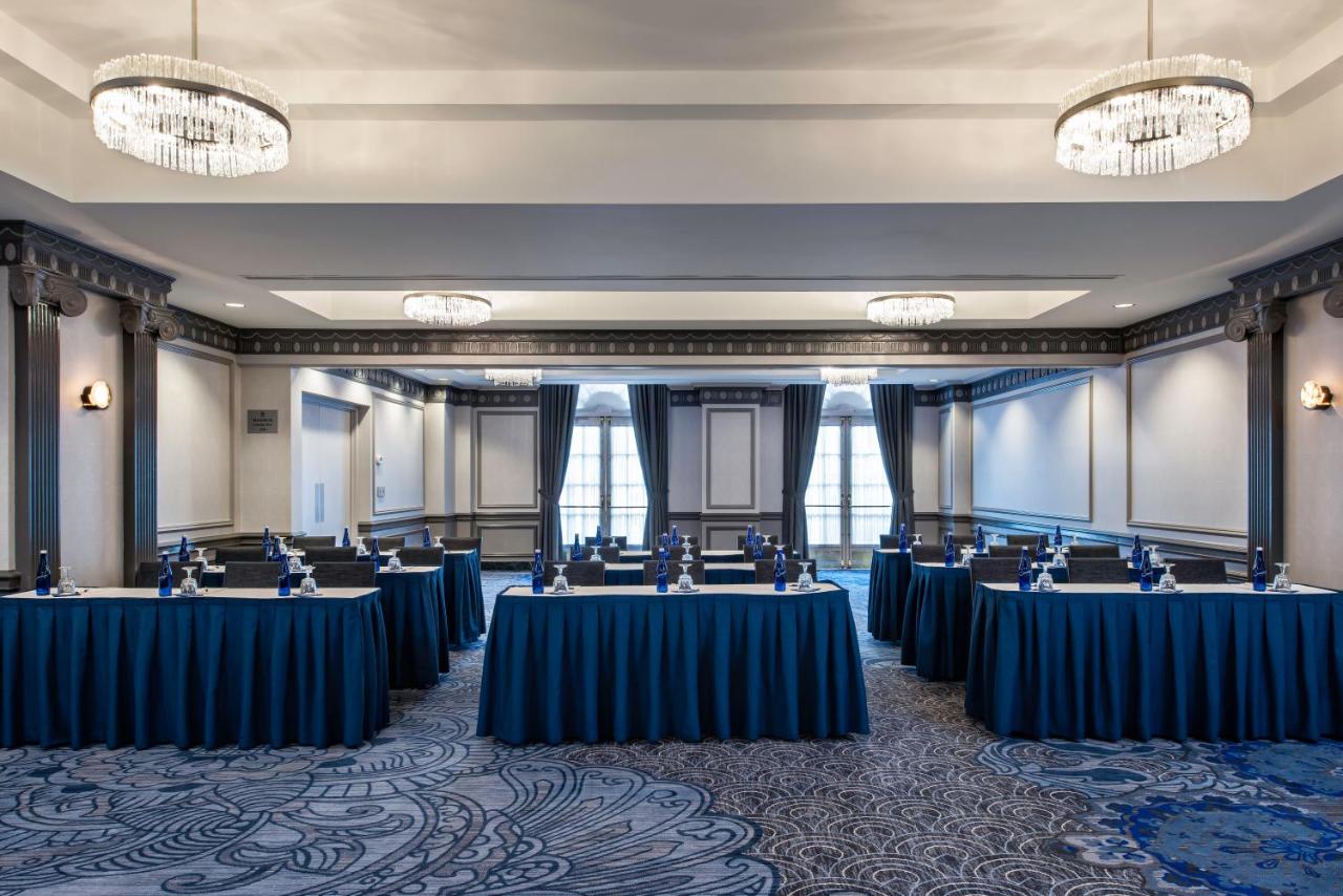 | Phoenix Park Hotel