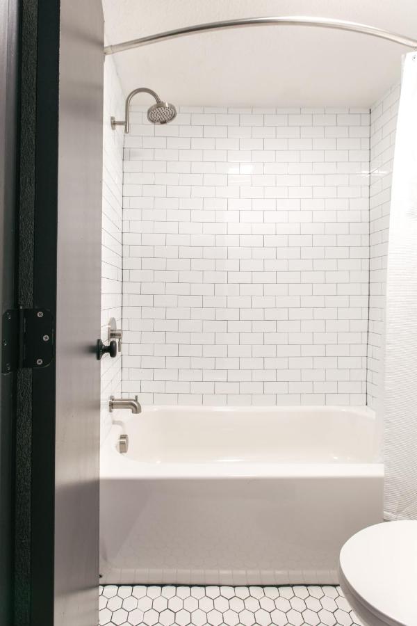 Superior Double Room at The Iris Motel