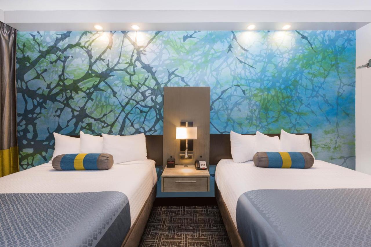 Queen Room with Two Queen Beds - Non-Smoking at Wingate by Wyndham Goodlettsville