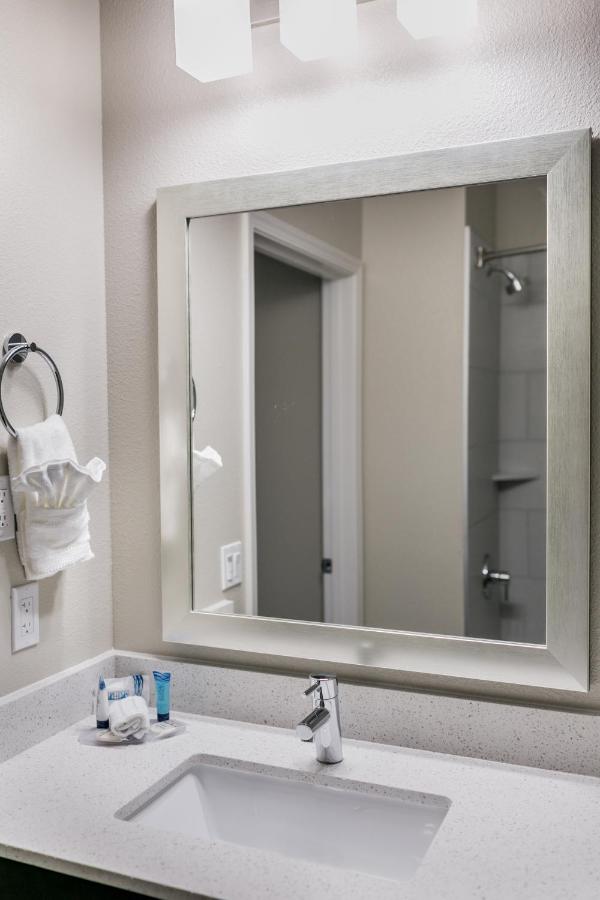| Hotel Siri Downtown - Paso Robles