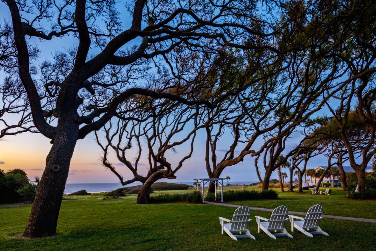 | Beachview Club Hotel