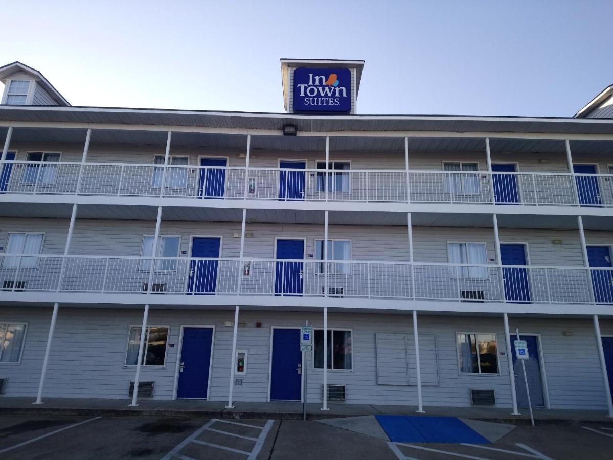  | InTown Suites Extended Stay Dallas TX - Medical Center