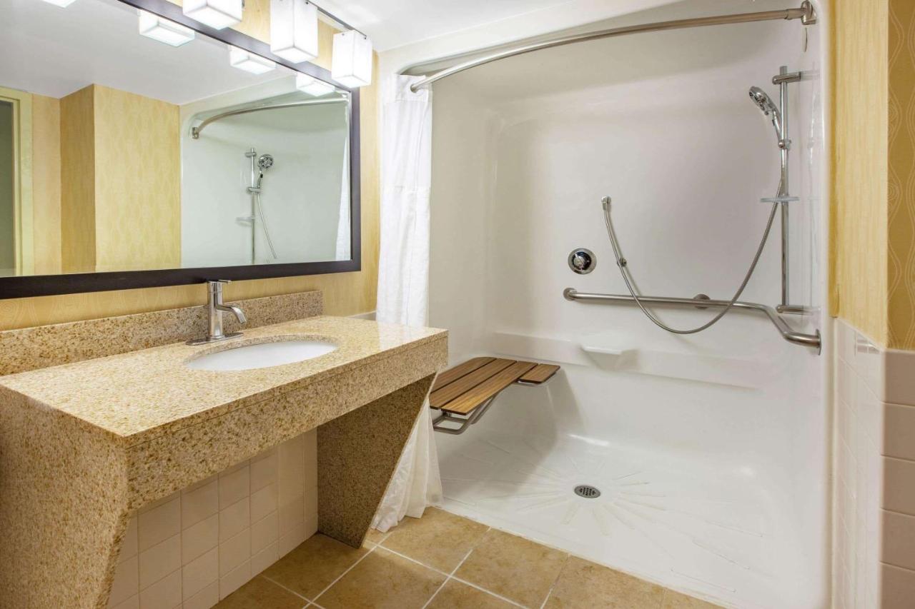 King Room - Mobility Access/Non-Smoking at Baymont by Wyndham Harrisburg