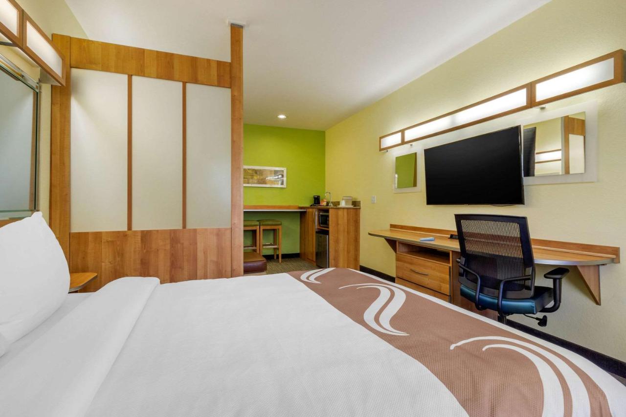 Queen Suite - Non-Smoking at Quality Inn & Suites Lehigh Acres Fort Myers