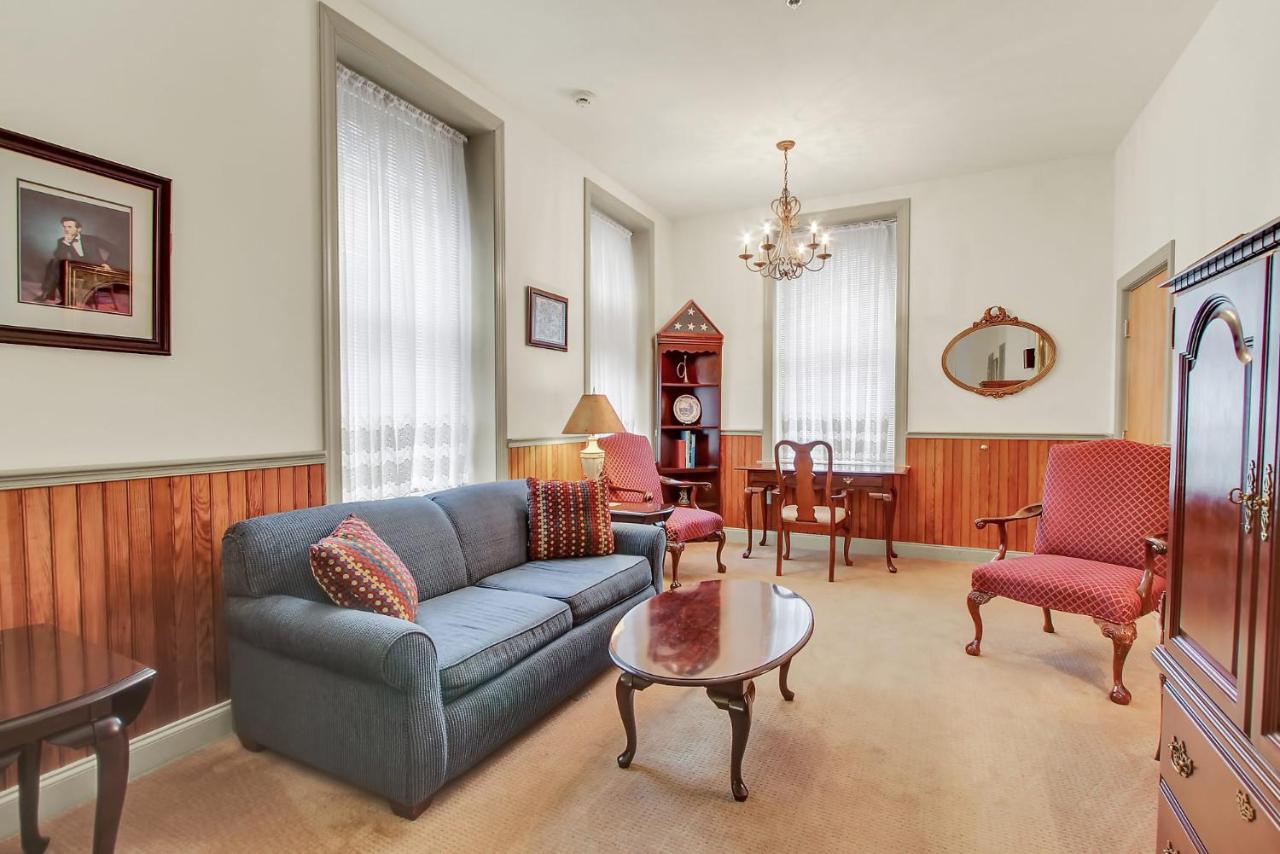  | The Gables at Stirling Guest Hotel