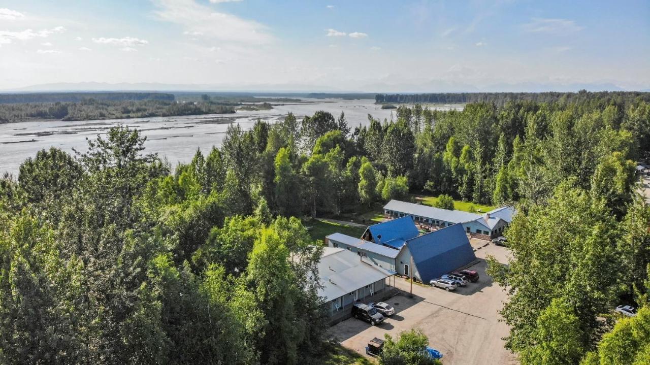| Talkeetna Inn