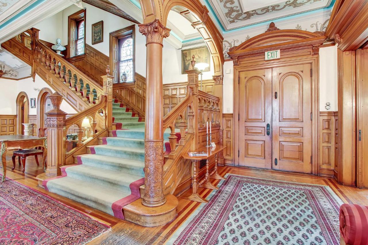  | The Gables at Stirling Guest Hotel