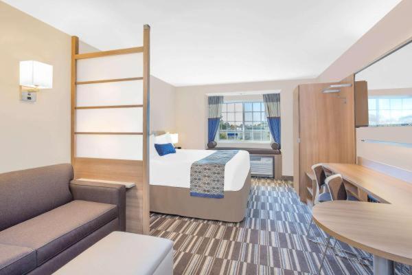 King Studio Suite - Accessible/Non-Smoking at Microtel Inn & Suites by Wyndham Ocean City