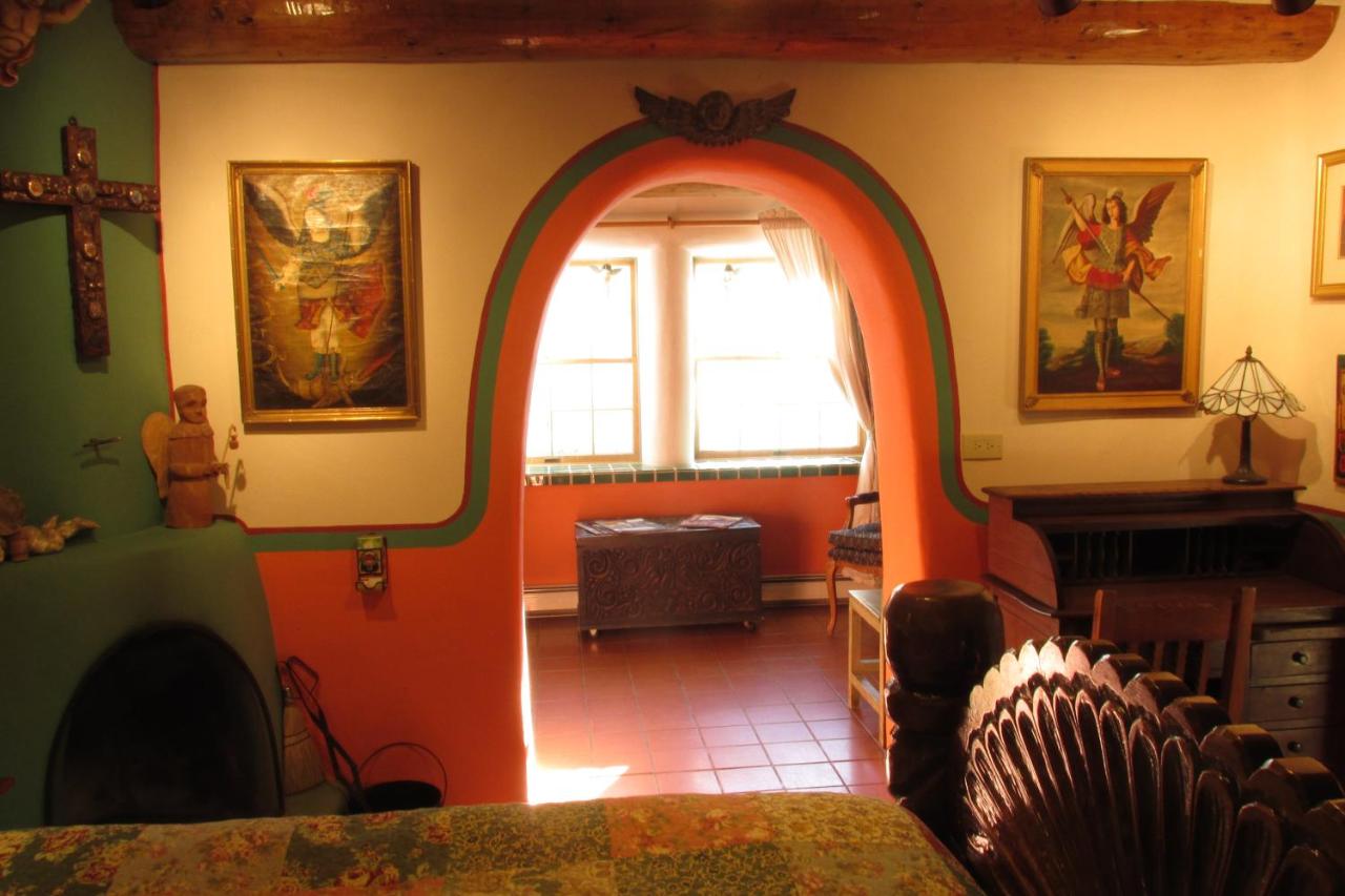 | La Dona Luz Inn an Historic B&B