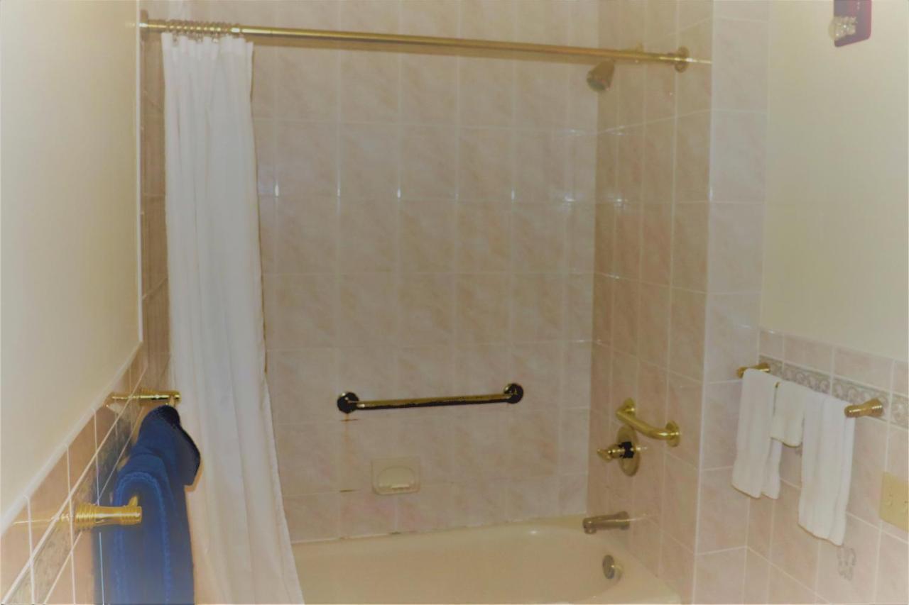  | The Gables at Stirling Guest Hotel